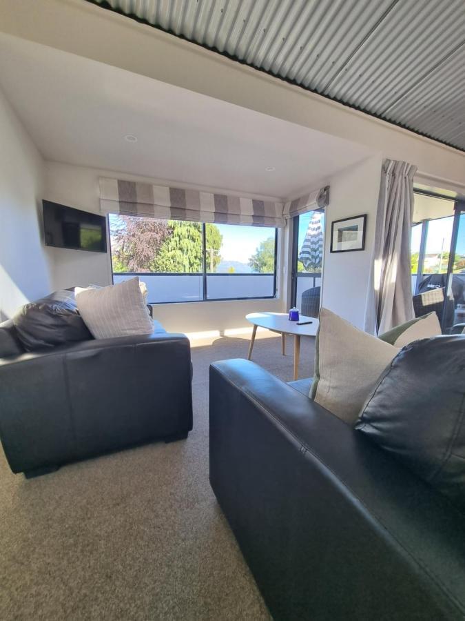 Cosy Cottage In Wanaka Exterior photo